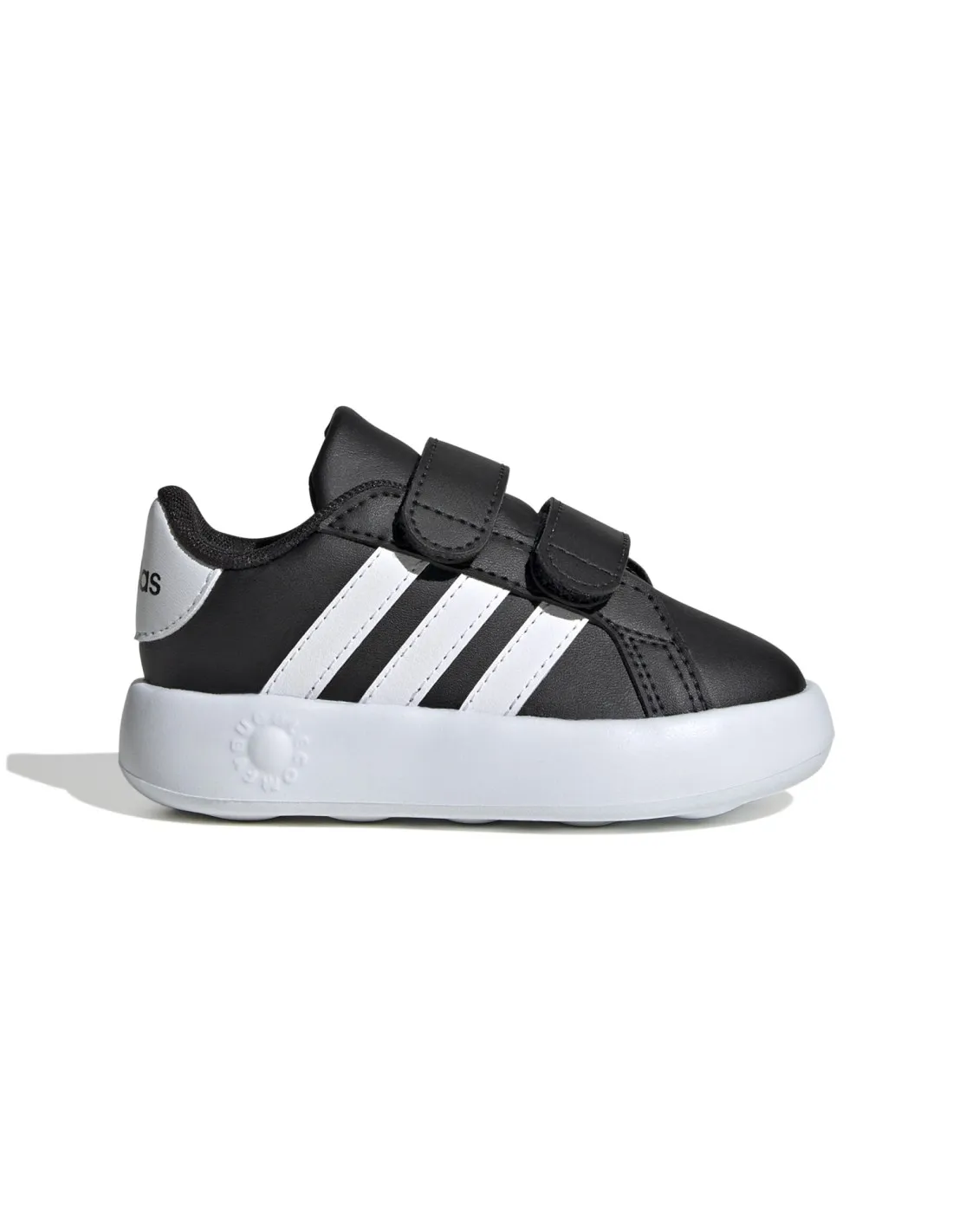 Adidas sneakers black white bubblecomfy  