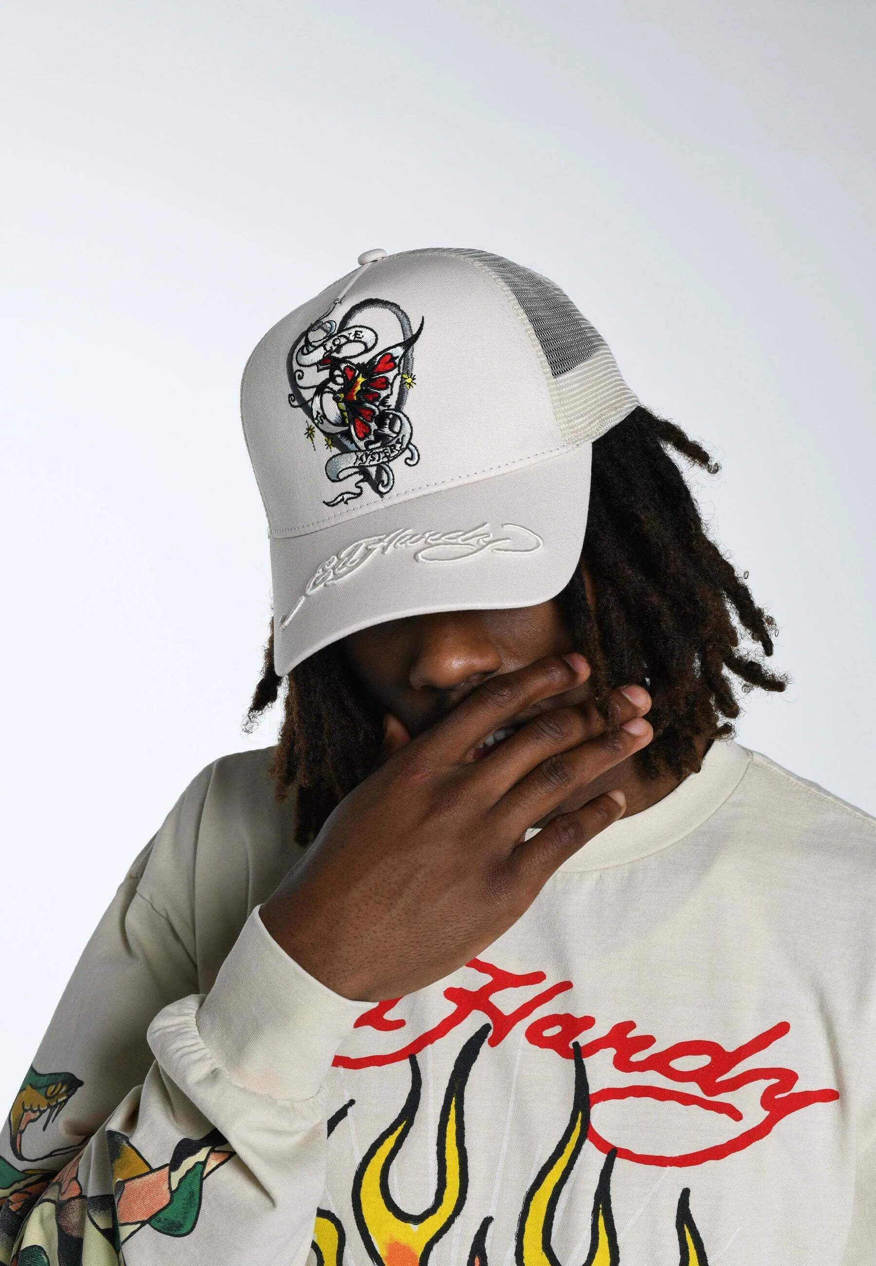 Ed Hardy Love-Is-Mystery Twill Front Mesh Trucker - Cappellino