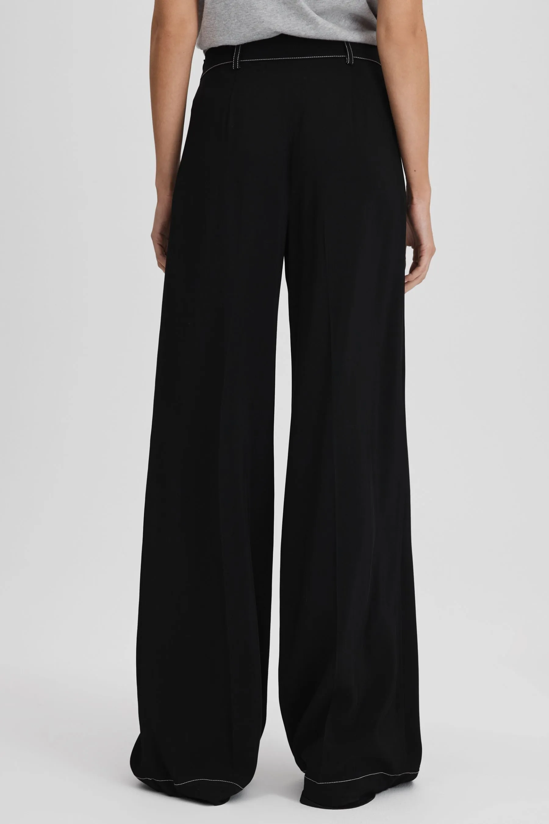 Reiss Kylie - Pantaloni ampia con cuciture a contrasto    