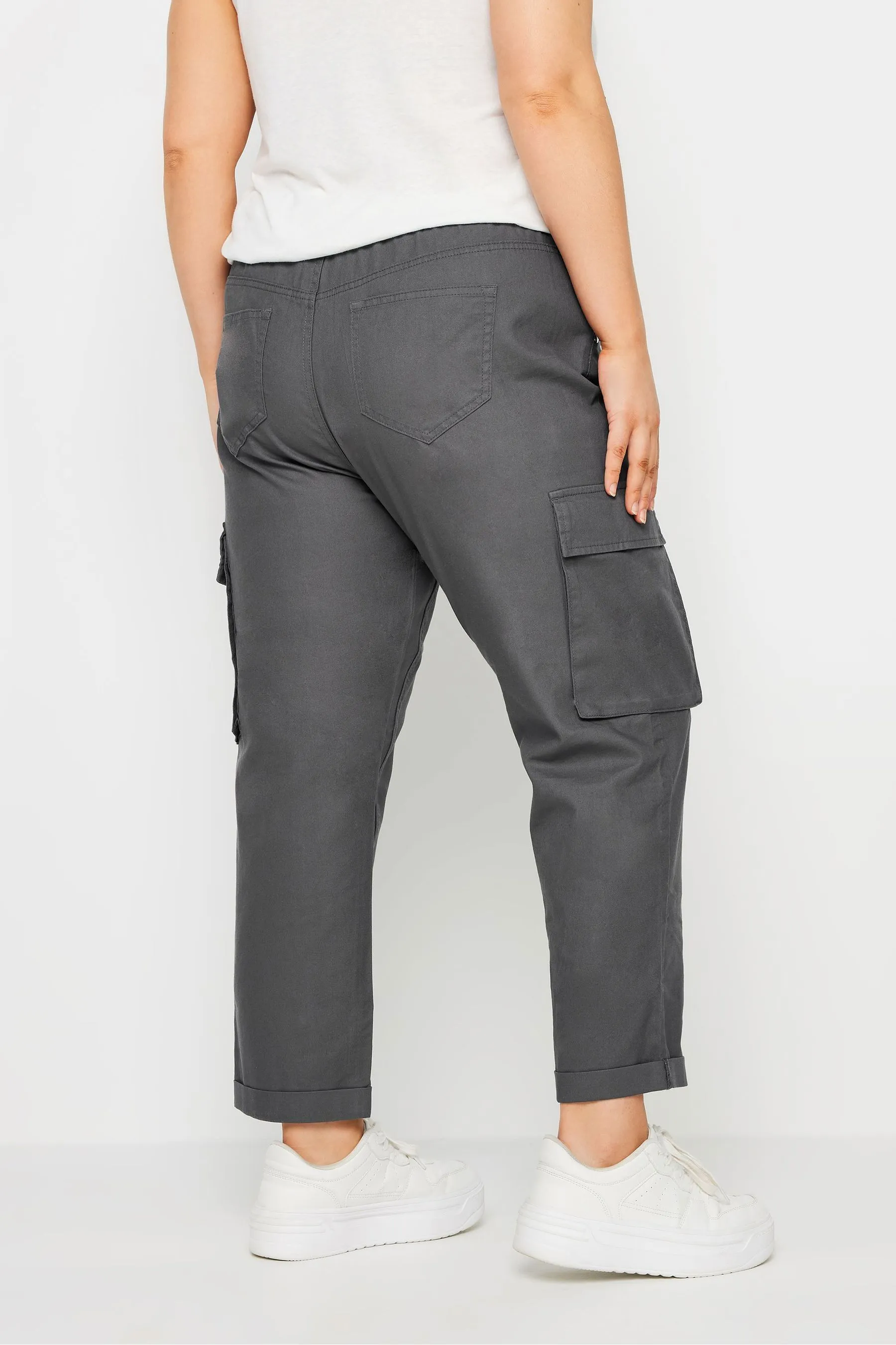 Yours Curve - Pantaloni multitasche con vita raccolta    
